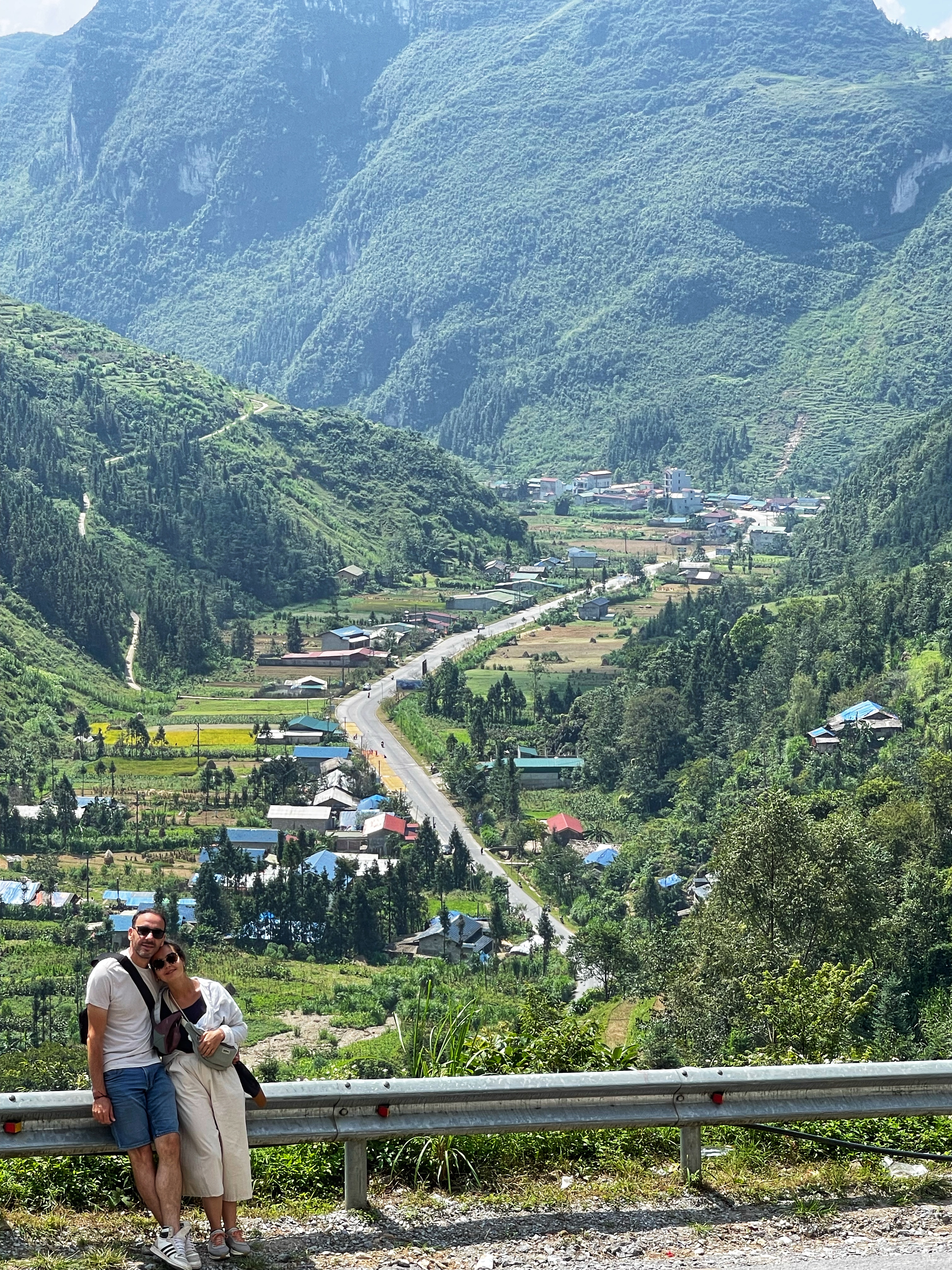 Challenging Terrain: The loop's roads can be challenging, with sharp turns, steep climbs, and occasional rough patches, making it an exhilarating experience for adventure seekers.